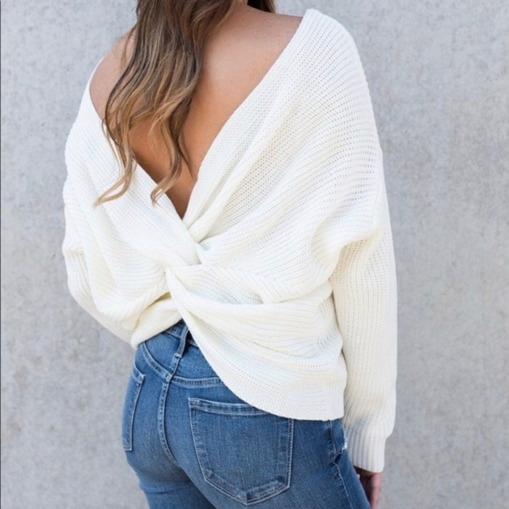 Ivory twisted back V neck sweater